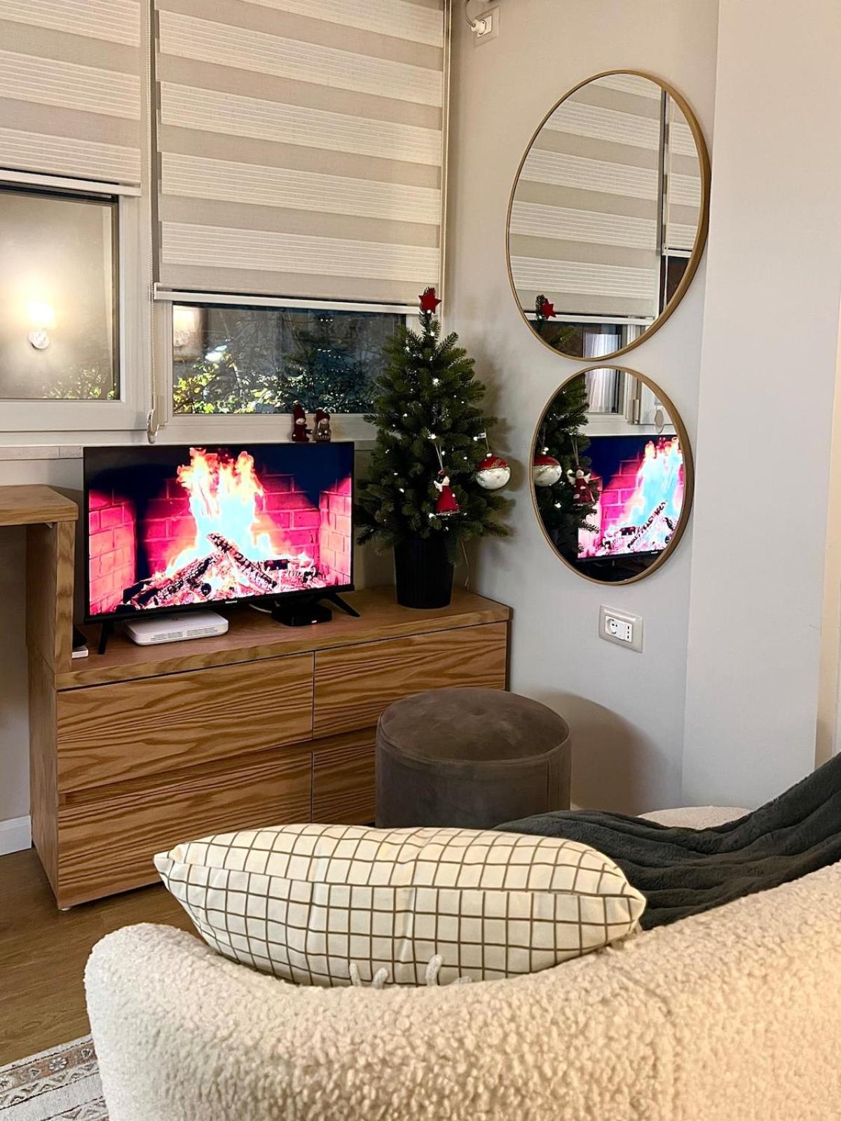 Cozy Near Center Apartamento *